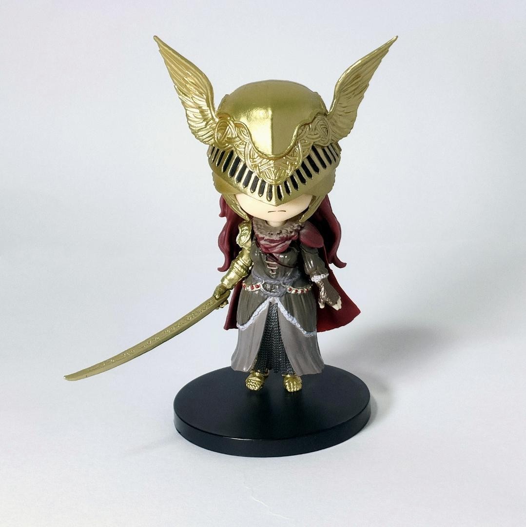 Figura Figuarts Mini Anillo Elden Malenia Hoja de Miquella
