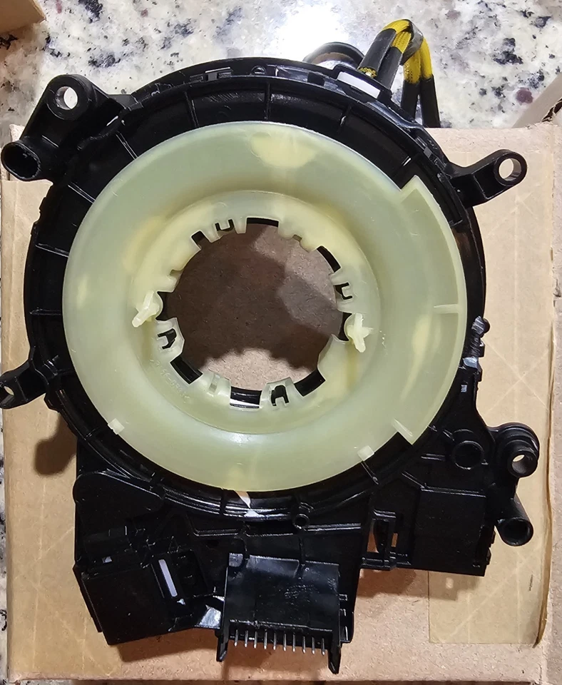 Cubierta de resorte de reloj y contacto Ford F150 Foto 2 de 4