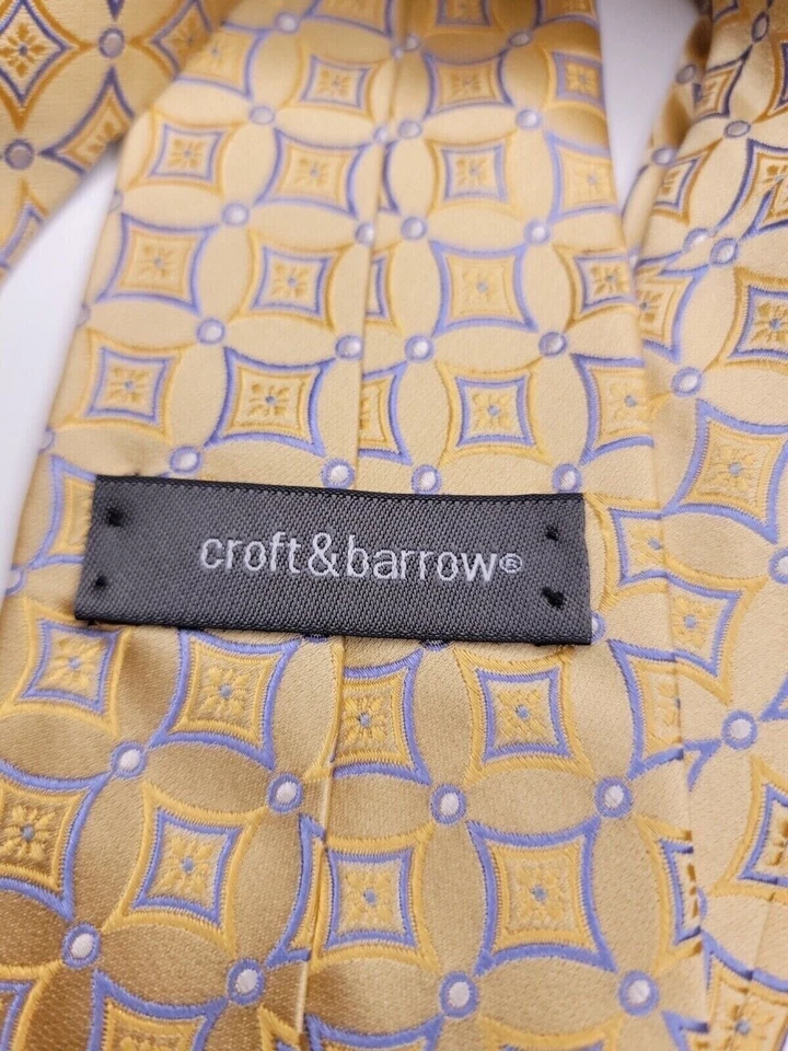 Corbata formal Croft & Barrow para hombre 58"Lx4"W corbata dorada Foto 3 de 4