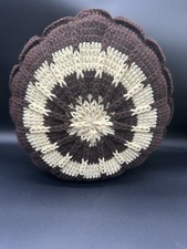 RARE VINTAGE HAND CROCHET ROUND 15  Throw Pillow/ Seat Cushion Beautiful - EUC-