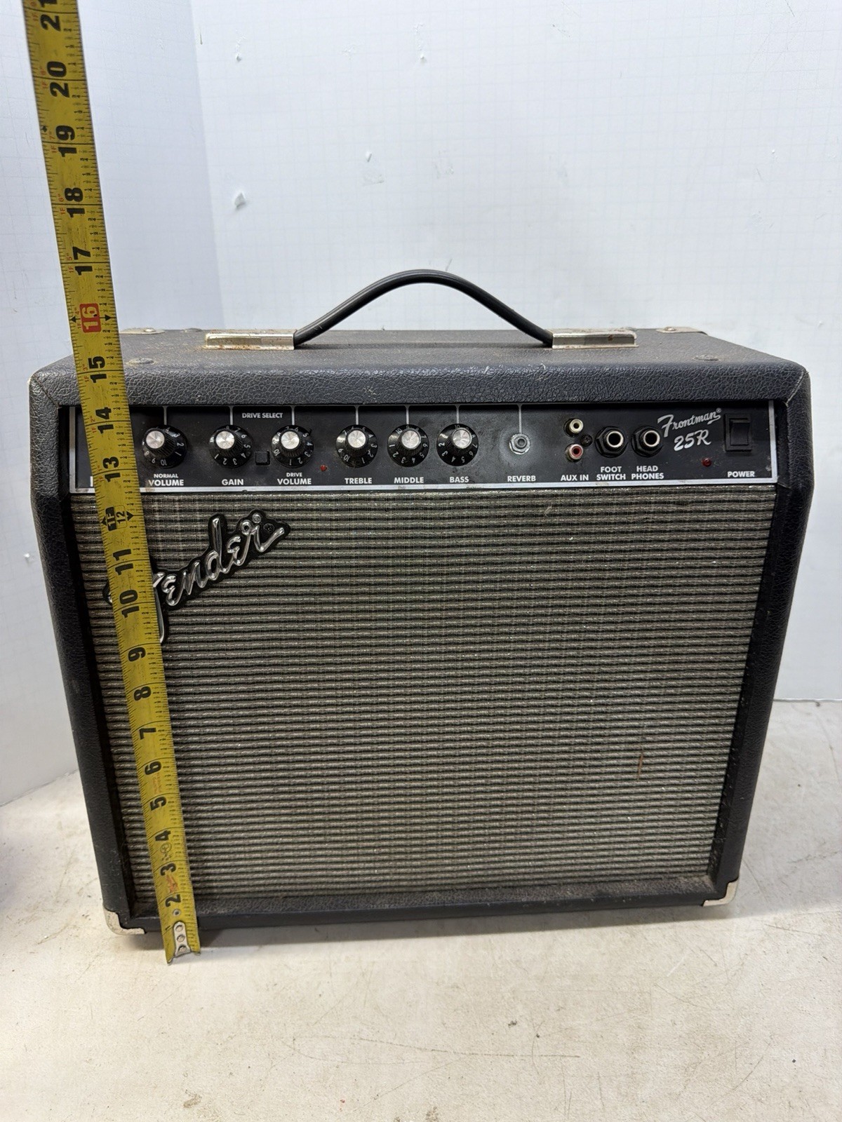 FENDER FRONTMAN PR498