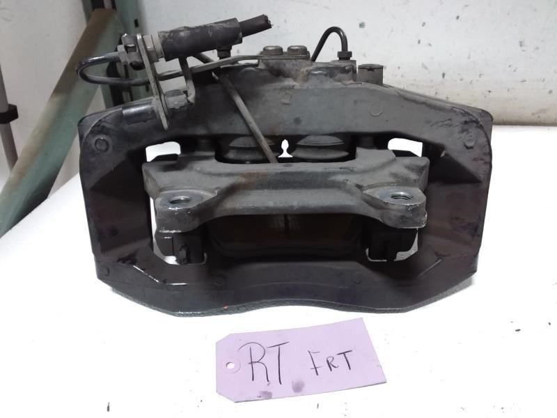 RIGHT FRONT CALIPER BENTLEY FLYING SPUR  2014 Caliper 820879