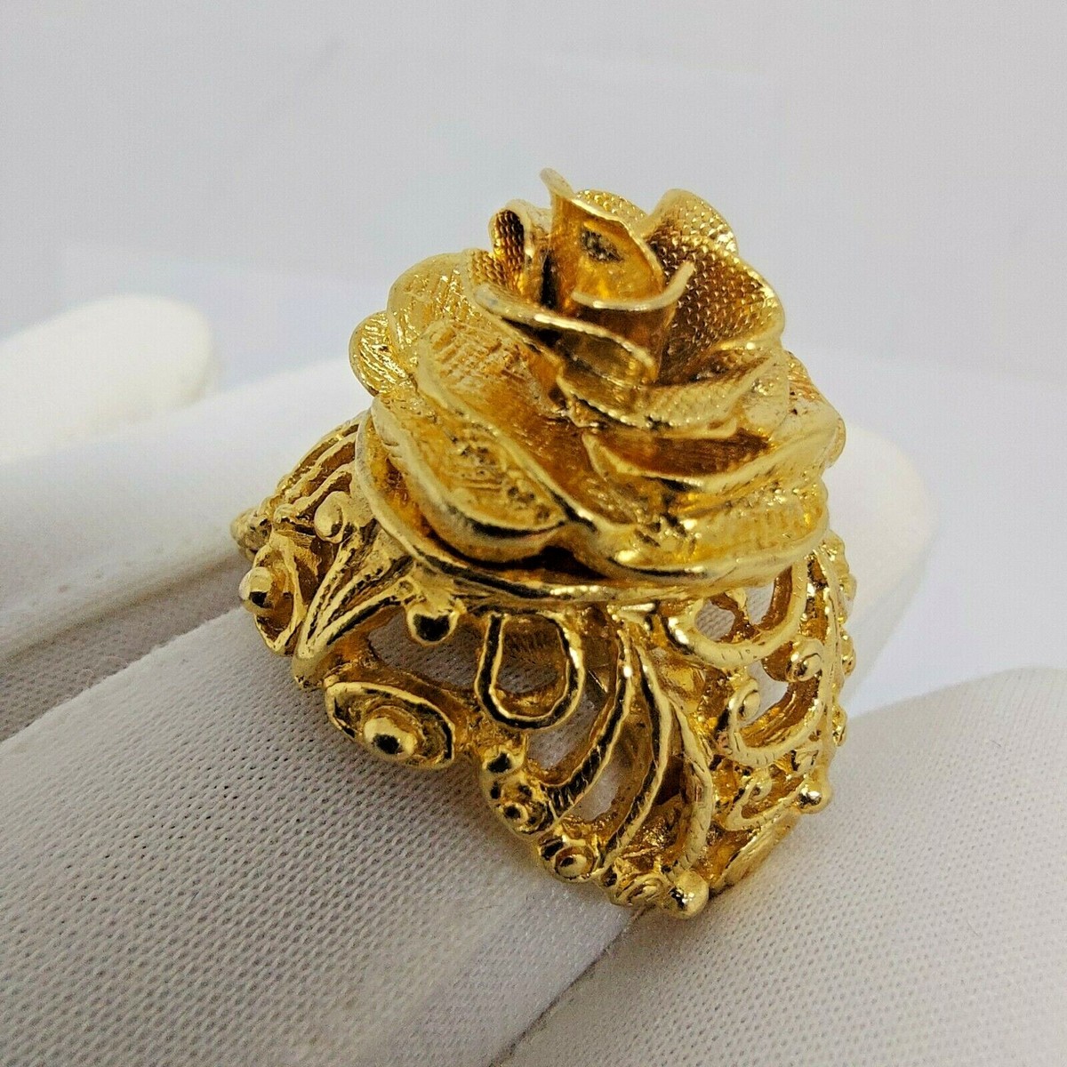 Vintage Statement Dome Filigree Cocktail Adjustable Ring Gold Tone