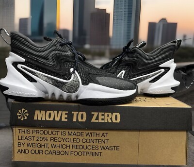 Nike Cosmic Unity 2  Black/White  Shoes Mens 7 /Women s 8.5 DH1537 003 New w/Box