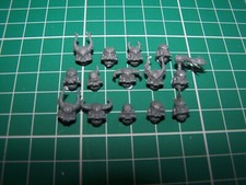 14 Chaos Space Marine Heads bits