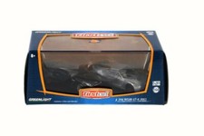 2014 Nissan GT-R R35 Set, Greenlight 29831 - 1/64 Scale Diecast Model Toy Car