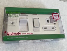 Schneider Ultimate Cooker Control Unit  13A Socket 45A DP Polished Chrome