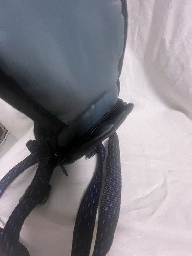 Samsonite Small Black Camera Padded Pouch/Case With Adjustable Shoulder Strap - Picture 5 of 10