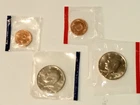 1980 P D  KENNEDY HALF DOLLARS - MINT CELLO - COMBINED SHIPPING