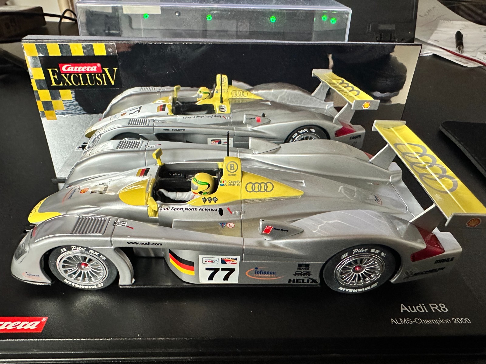 Carrera Exclusiv 20481 Audi R8 #77 Alms 2000 R. Capello-a. M
