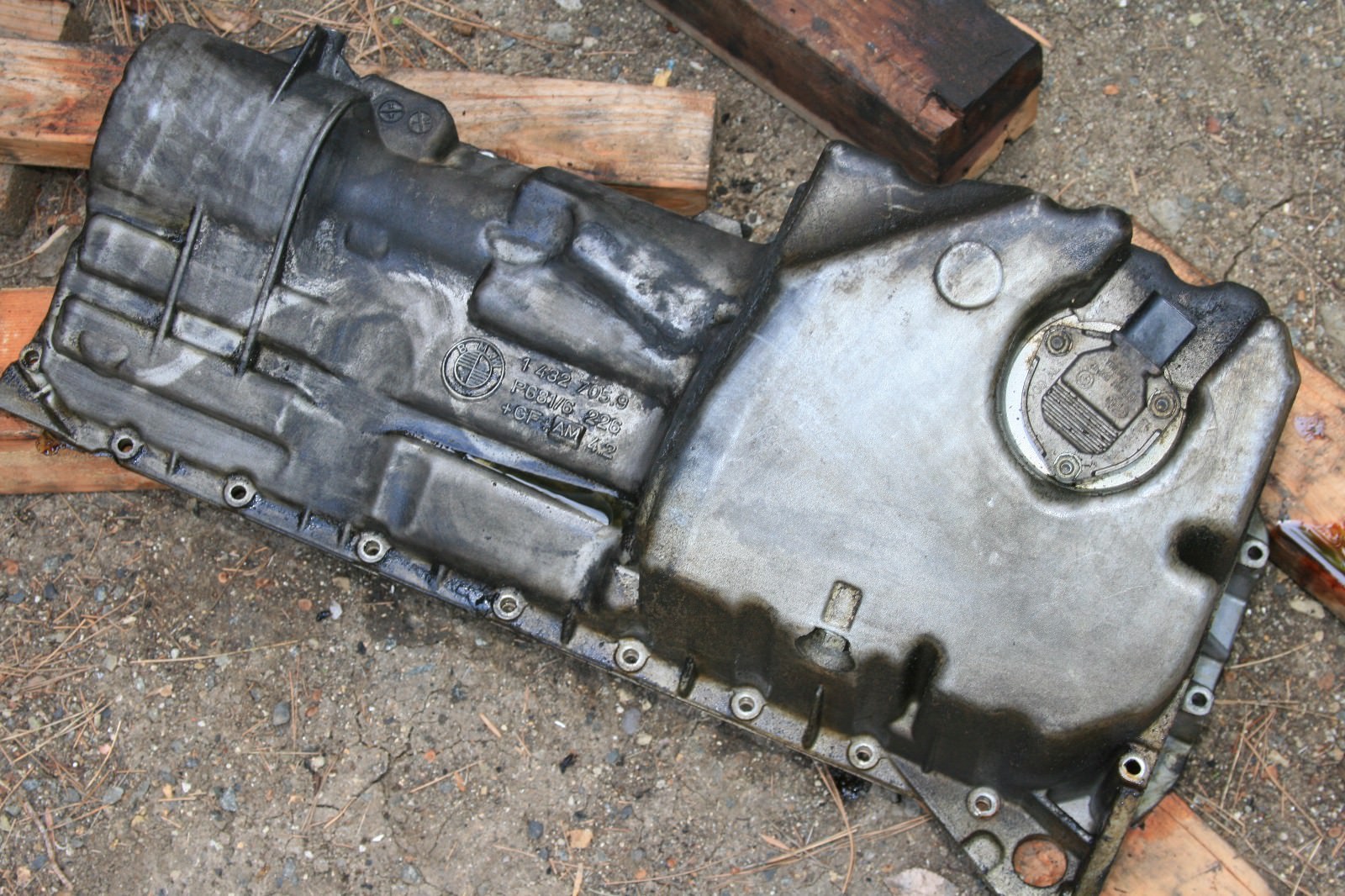 BMW 20002006 E46 M54 323 325 328 330 Z4 Oil Pan Sump 11131432703 eBay