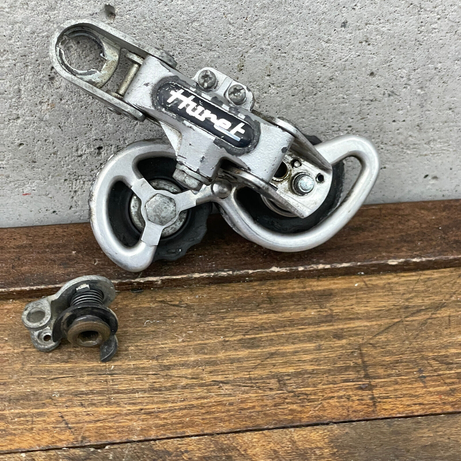 Picture 3 of 18
