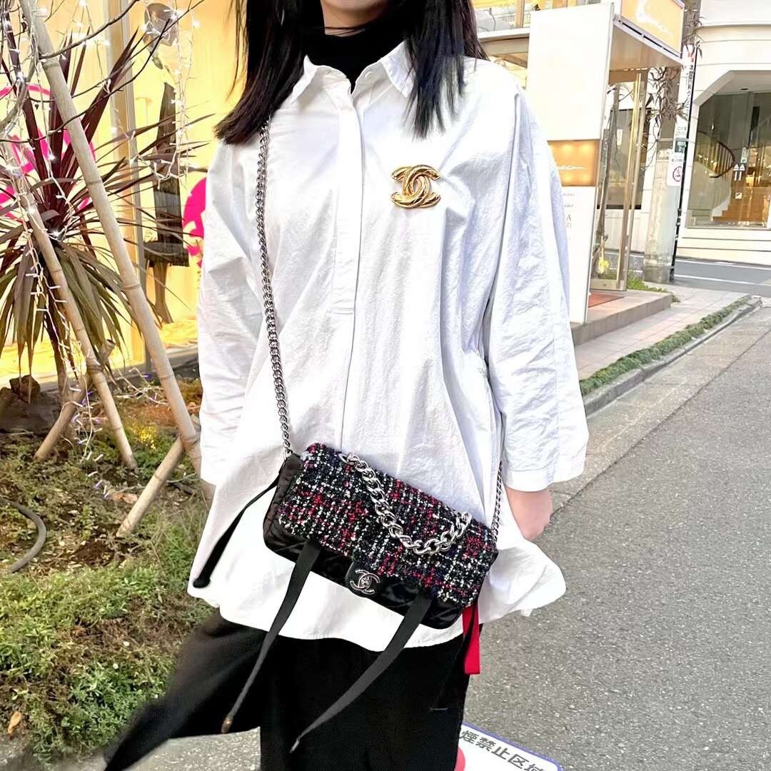 RAREAuth CHANEL FW 2017/18 Collection Timeless Chain Shoulder Bag