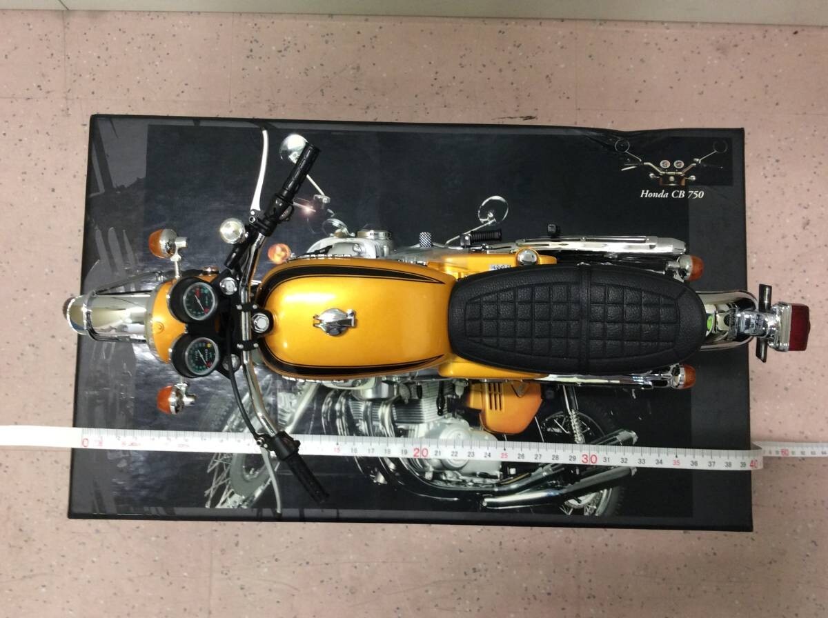 HONDA CB750 (K0) scale: 1/6 Mini Champs weight: 2.5kg Candy