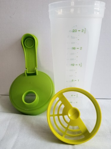 New Smoothie QUICK SHAKE Protein Tupperware Green 2.5 cup Mix Blend Drink Carry - Picture 6 of 6
