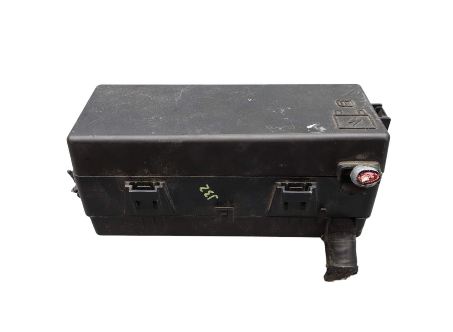 Maserati Ghibli 2014-2017 Rear Fuse box P/N 670109664