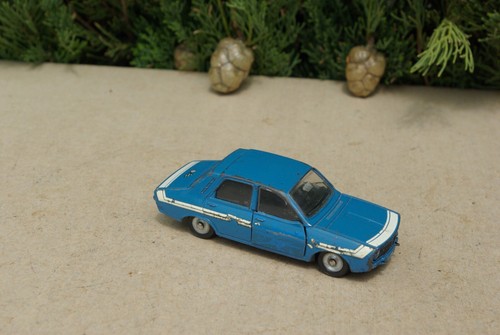 DINKY TOYS FRANCE Ref. 1424 / RENAULT 12 GORDINI