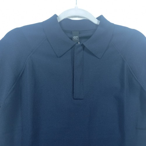 AlphaTauri Fenzi F1 marineblaues Poloshirt Größe Medium atmungsaktiv nahtlos Brandneu mit Etikett - Bild 3 von 13