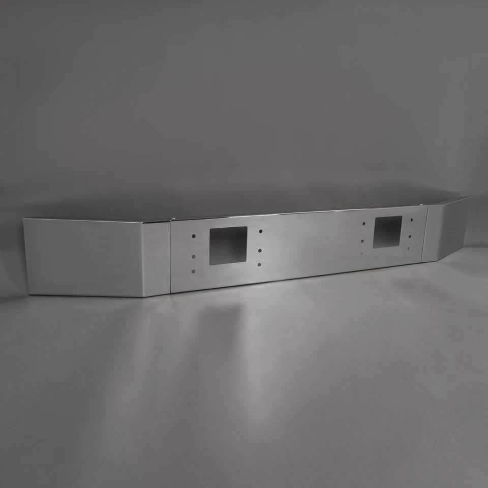 For Mack Granite / CTP713 / CV713 / GU713 Chrome Front Bumper W/ Two Tow Cut-out - Imagem 2 de 4