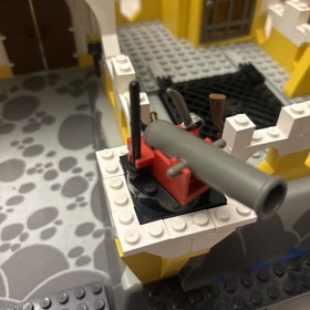 LEGO Pirates: Eldorado Fortress (6276) & LEGO Pirates: Harbor Sentry (6245) Read