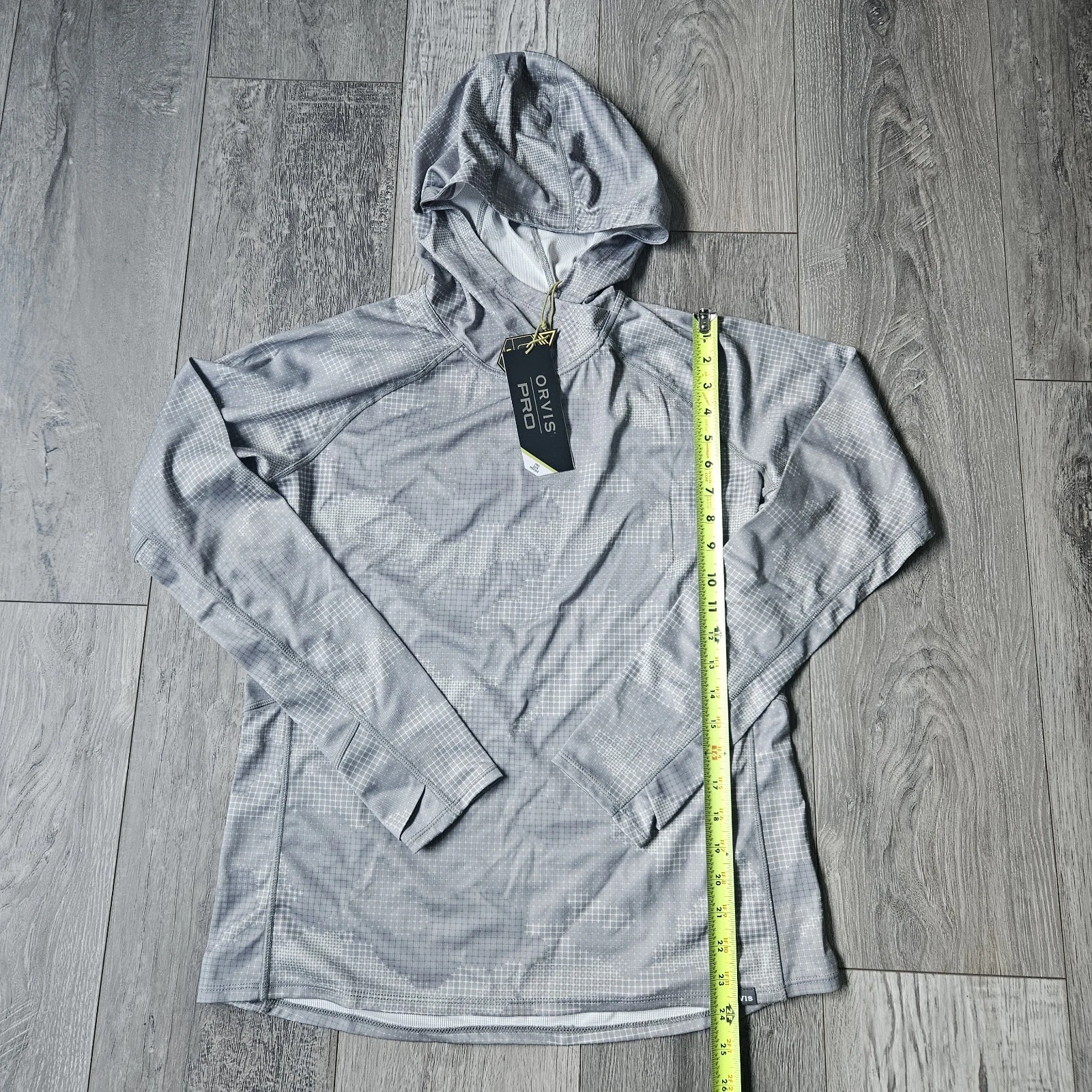 Orvis Pro Women's Medium Gray Camo Hoodie Pullover Fishing UPF 50 NWT $98(B10)