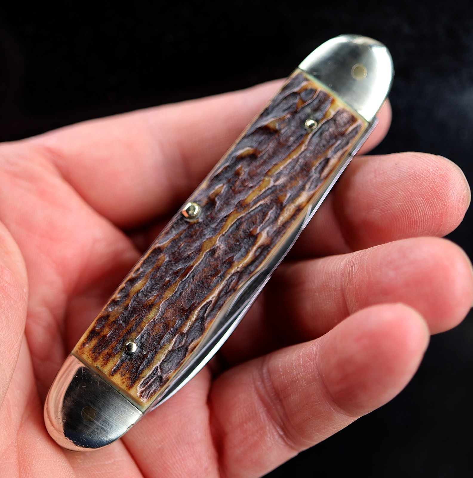 George Wostenholm I*XL equal end stag pocket knife. 4 inch closed. Great stag!
