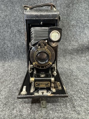 Antique KODAK Folding Pocket No. 1A Autographic Camera ~ Displays Beautifully