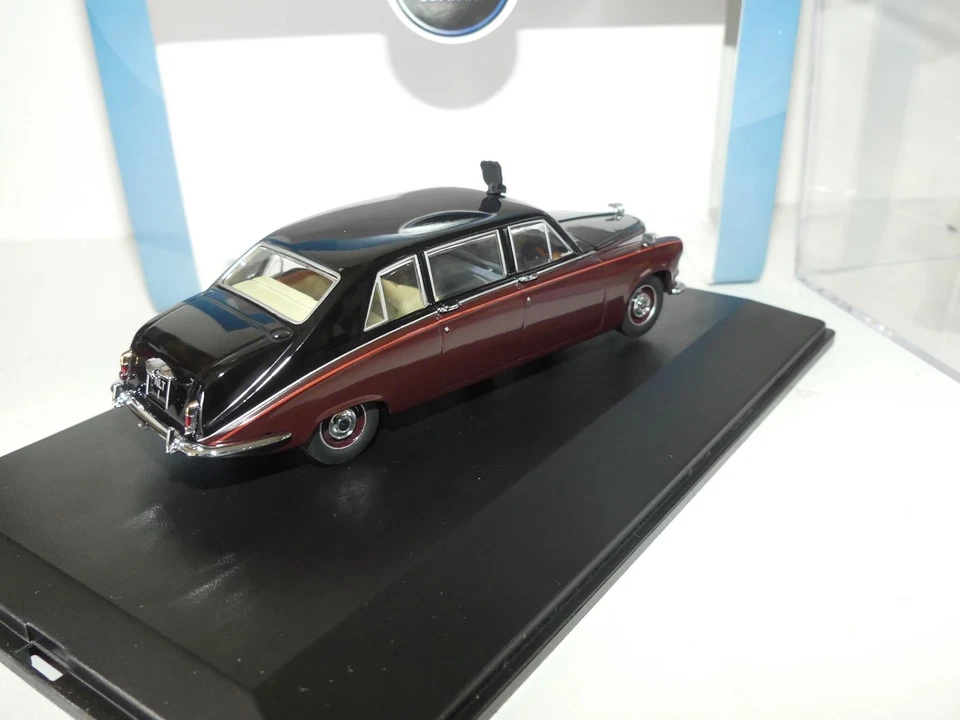 DAIMLER DS 240 QUEEN MOTHER OXFORD DIECAST DS004 1:43 - Photo 2/2