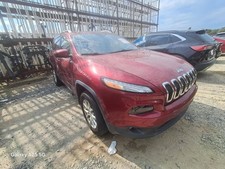 Wheel 17x7 Aluminum Silver Fits 14-18 Cherokee 3066396 Wheel 17x7 Aluminum Silver Fits 14-18 Cherokee 3066396