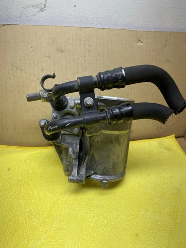 2003-2008 MERCEDES SL55 E55 CL55 AMG 5.5L M113K ENGINE OIL FILTER HOUSING OEM