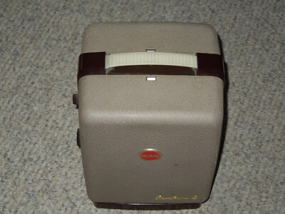 VINTAGE KODAK SHOWTIME 8 MOVIE PROJECTOR - MODEL 500 | eBay
