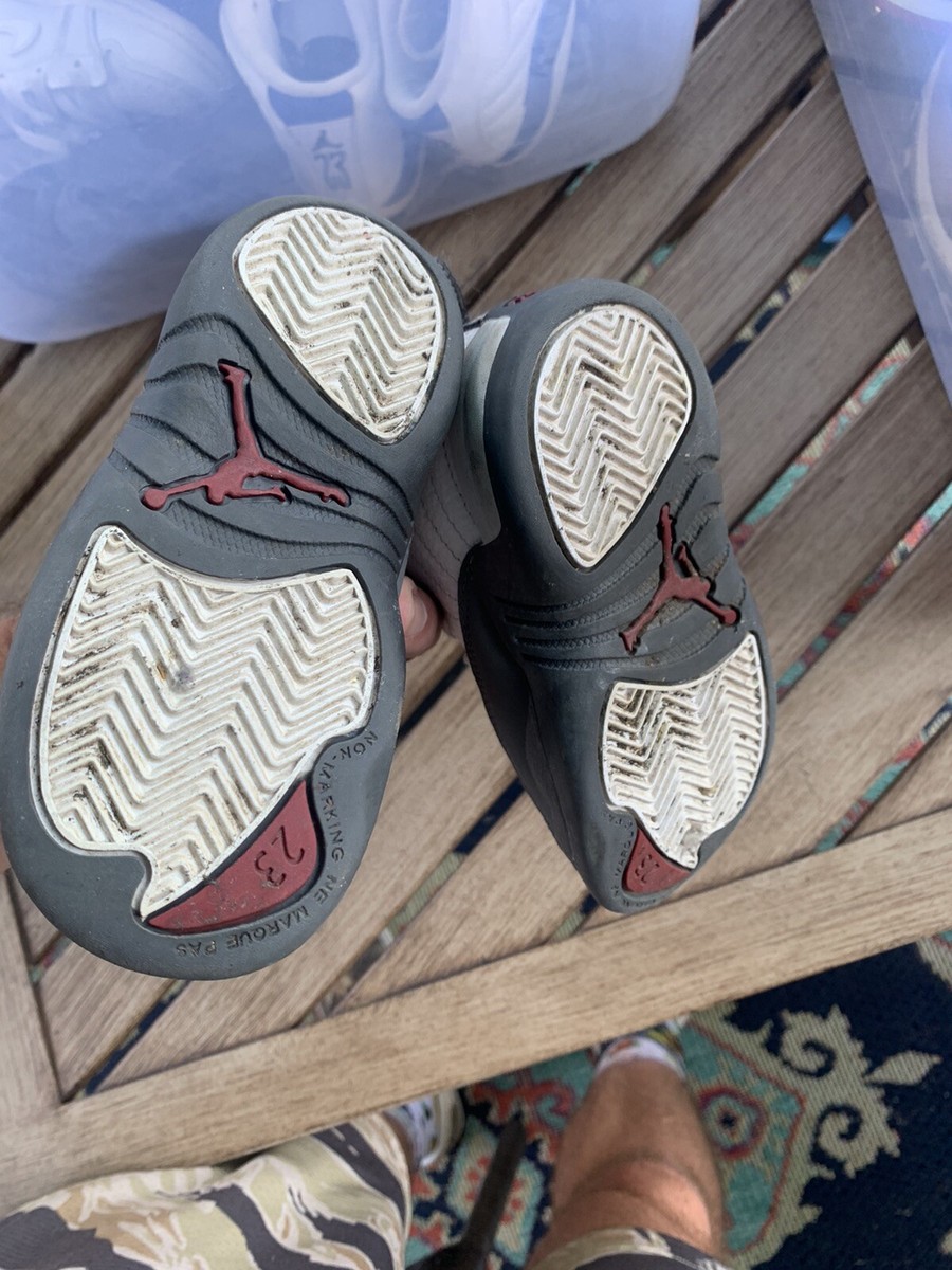 NIKE AIR JORDAN 12 RETRO BT 'DARK GREY WHITE SIZE 8C TODDLER NIKE AIR JORDAN 12 RETRO BT 'DARK GREY WHITE SIZE 8C TODDLER