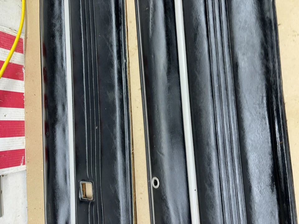 1980 82 1981 85 86 84 MONTE CARLO MALIBU EL CAMINO PANEL DE PUERTA PANELES SUPERIORES NEGRO Foto 3 de 4