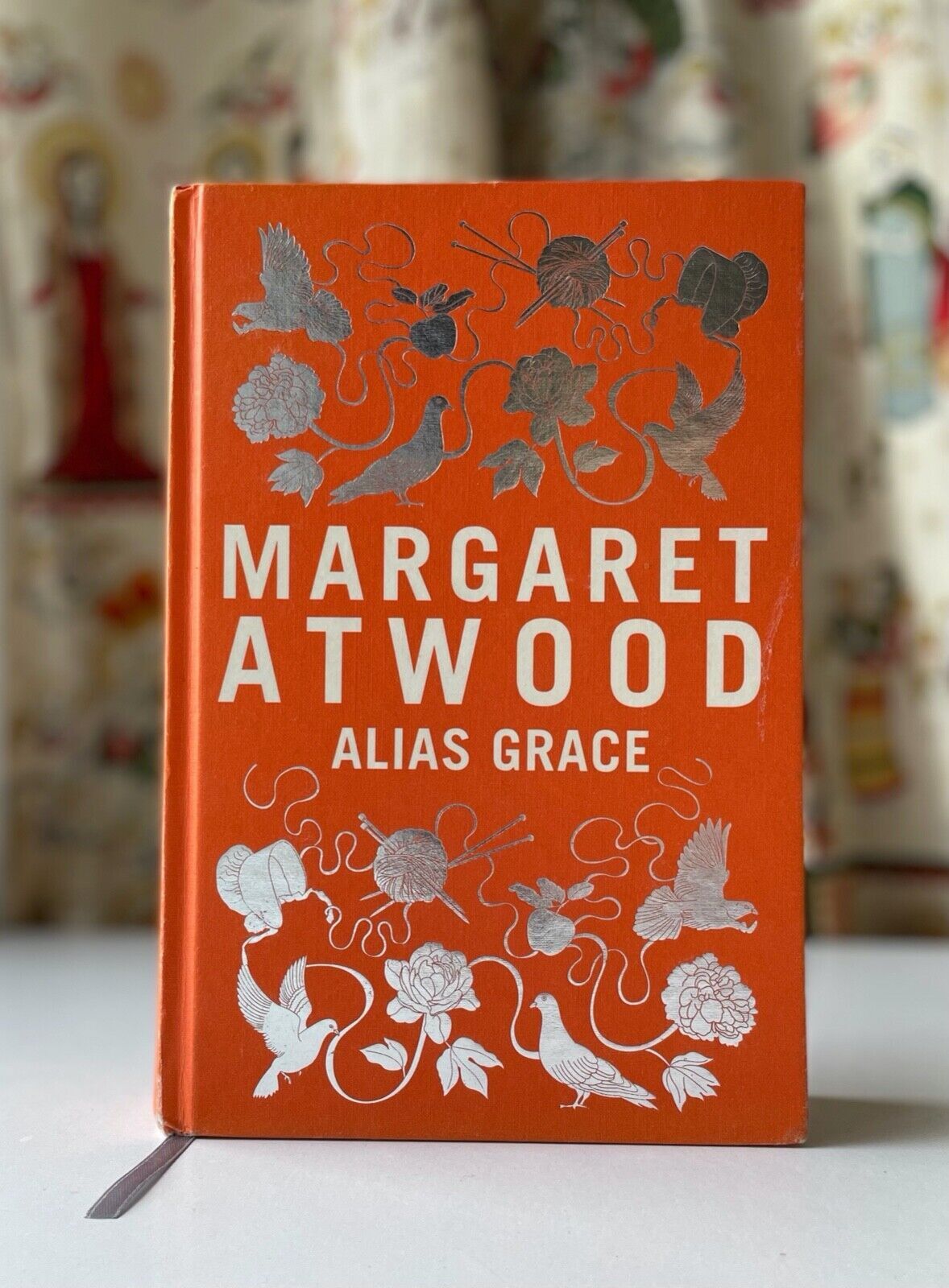Alias Grace Hardcover Special Edition Margaret Atwood Bloomsbury Hardcover 2009