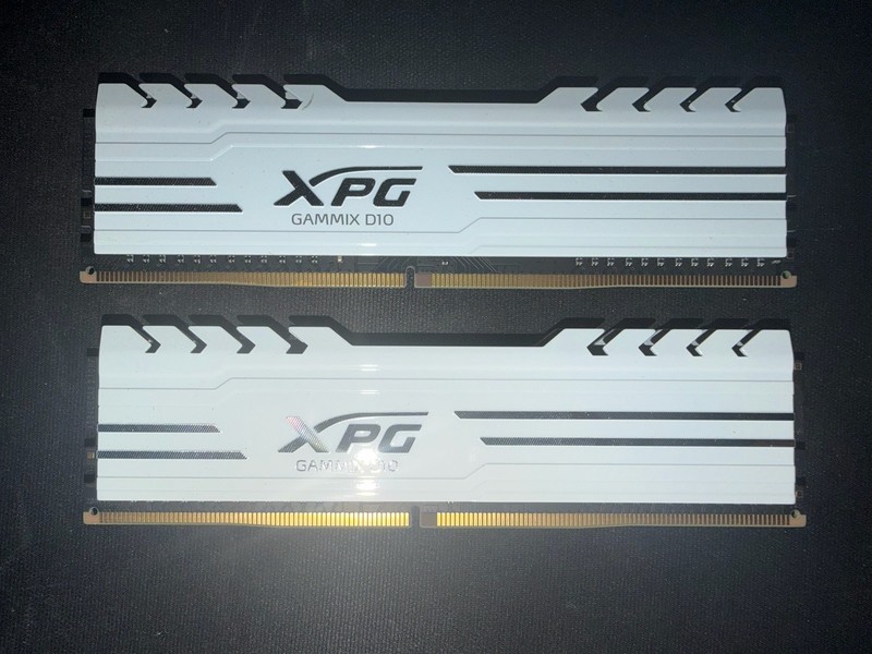 XPG GAMMIX D10 16GB (2x8GB) DDR4 DIMM PC4-24000 288-Pin RAM AX4U300038G16A-BW10