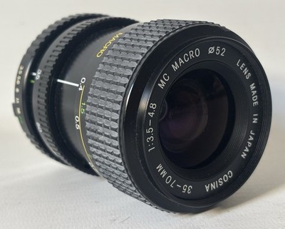 Cosina 35-70mm f/3.5-4.8 Macro Zoom Objektiv - Minolta MD Mount - sehr guter Zustand