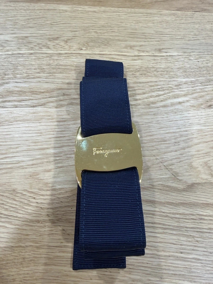 未使用級　サルヴァトーレ・フェラガモ23cm NOSTALGIA ヴァラリボン Salvatore Ferragamo◇8046 M/ベルト/キャンバス/リボン/NVY 【公式通販】