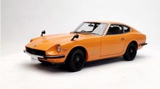 1:18 Autoart nissan Fairlady Z432 diecast model car  orange color Collectible