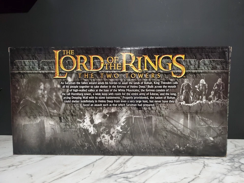 SET DE BATALLA PROFUNDA DEL TIMÓN DOS TORRES SEÑOR DE LOS ANILLOS ToyBiz 2003 sin usar, en caja Foto 2 de 4