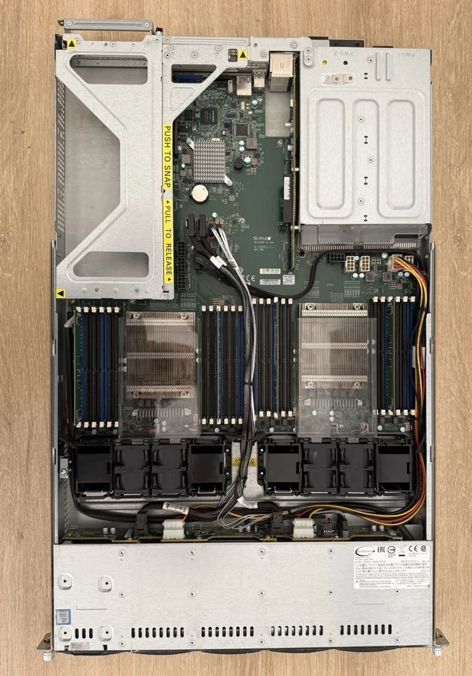 Serveur Supermicro SYS-1028U-TR4+ | 2x Xeon E5-2680 v3 • 32Go RAM | 1U SFF - Photo 2/4