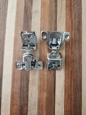 1-3/8" Overlay Cabinet Hinges 2 Pack Of Soft Close Face Frame 105° With Hardware