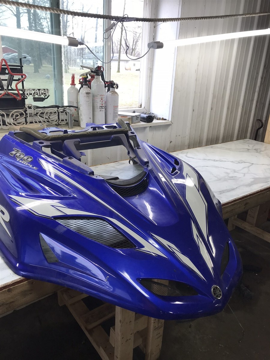 2000 Yamaha SXR 700 SX 700 R Triple Snowmobile Front Hood Engine