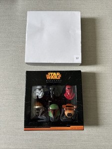 Disney Star Wars Weekends 2015 Helmet Pin Set  LE 1000 NEW