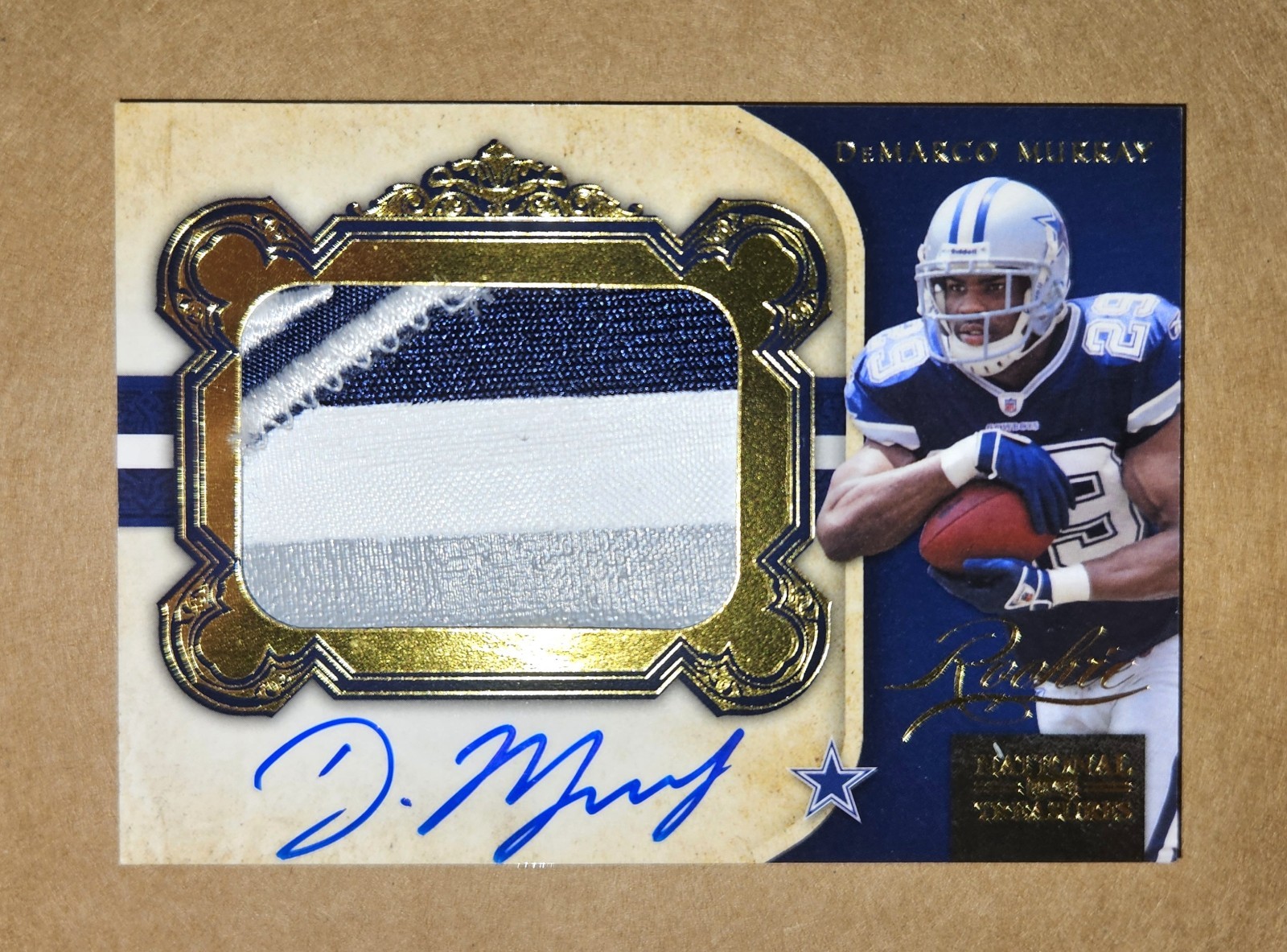 2011 Panini National Treasures Demarco Murray Rookie Patch Gold Auto /49 Cowboys