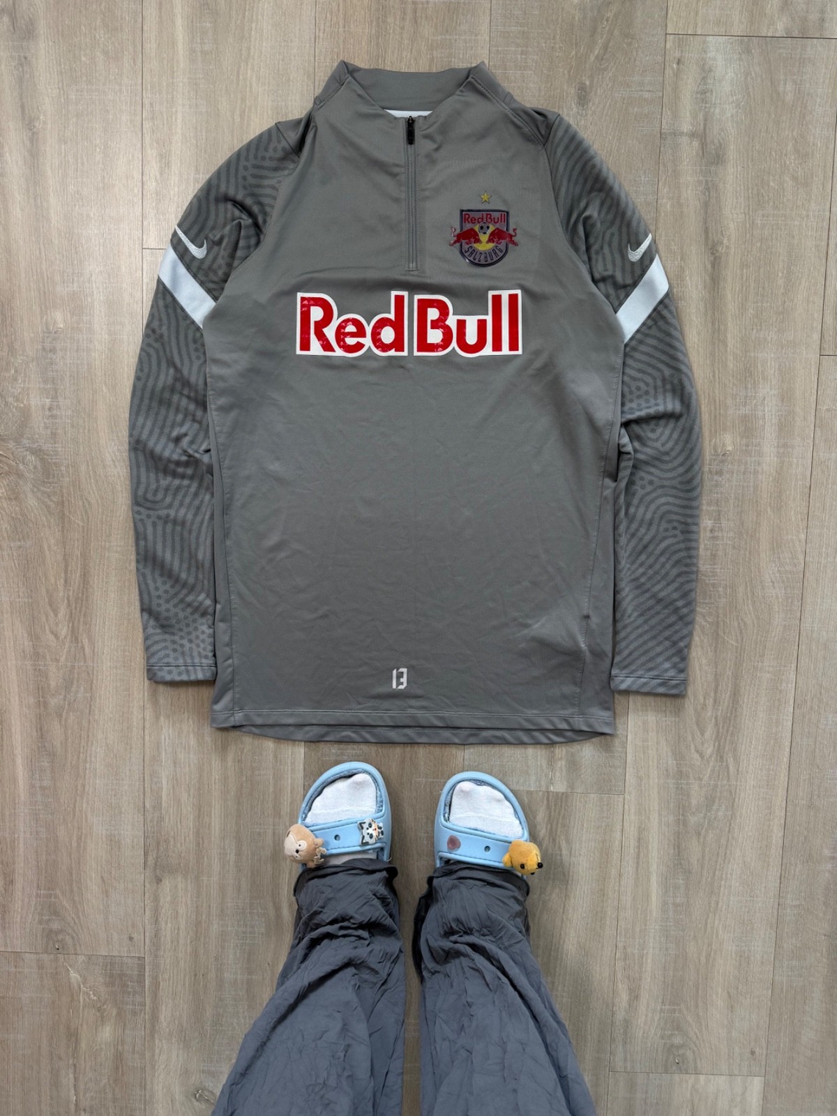 Nike Red Bull Salzburg Soccer Football Jersey Longsleeve Grey Size M