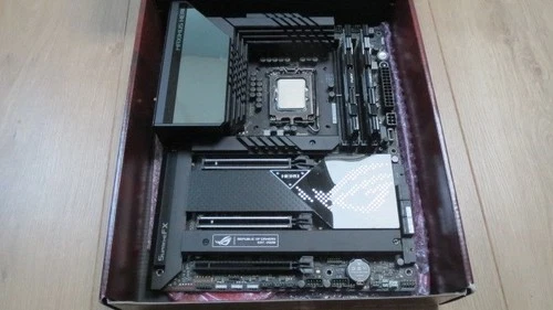 Intel 17 12700k CPU Asus Hero Z690 Mobo 32gb DDR5 RAM