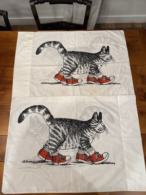 Vintage Double Sided B. Kliban Cat W/shoes& Running Pillowcase 29''x 20 Set Of 2