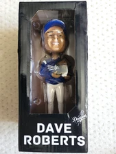 NIB Dave Roberts Los Angeles Dodgers Bobblehead 2016 Manager Of The Year SGA