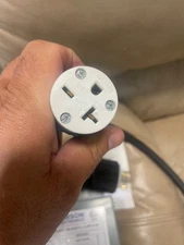 Larson electronics voltage reducer