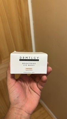 DRMTLGY  Brightening Eye Masks Depuffs + Hydrates Eyes